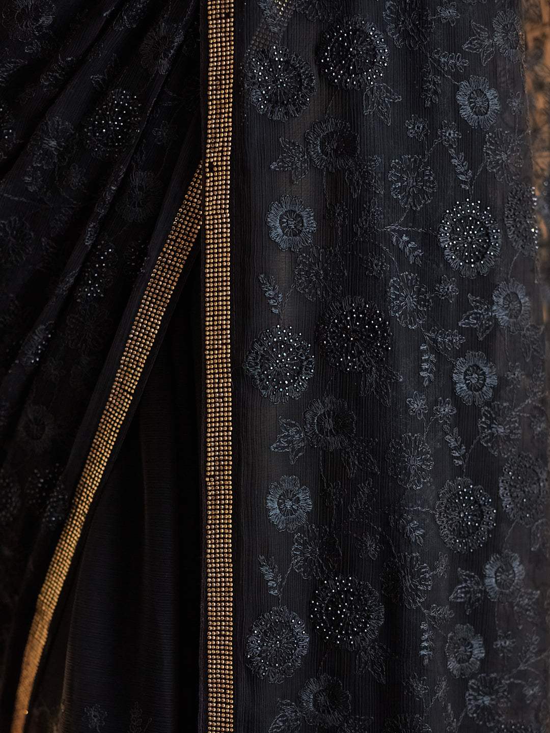 Dhiyona KS Women's Embellished Chikankari Pure Chiffon Saree