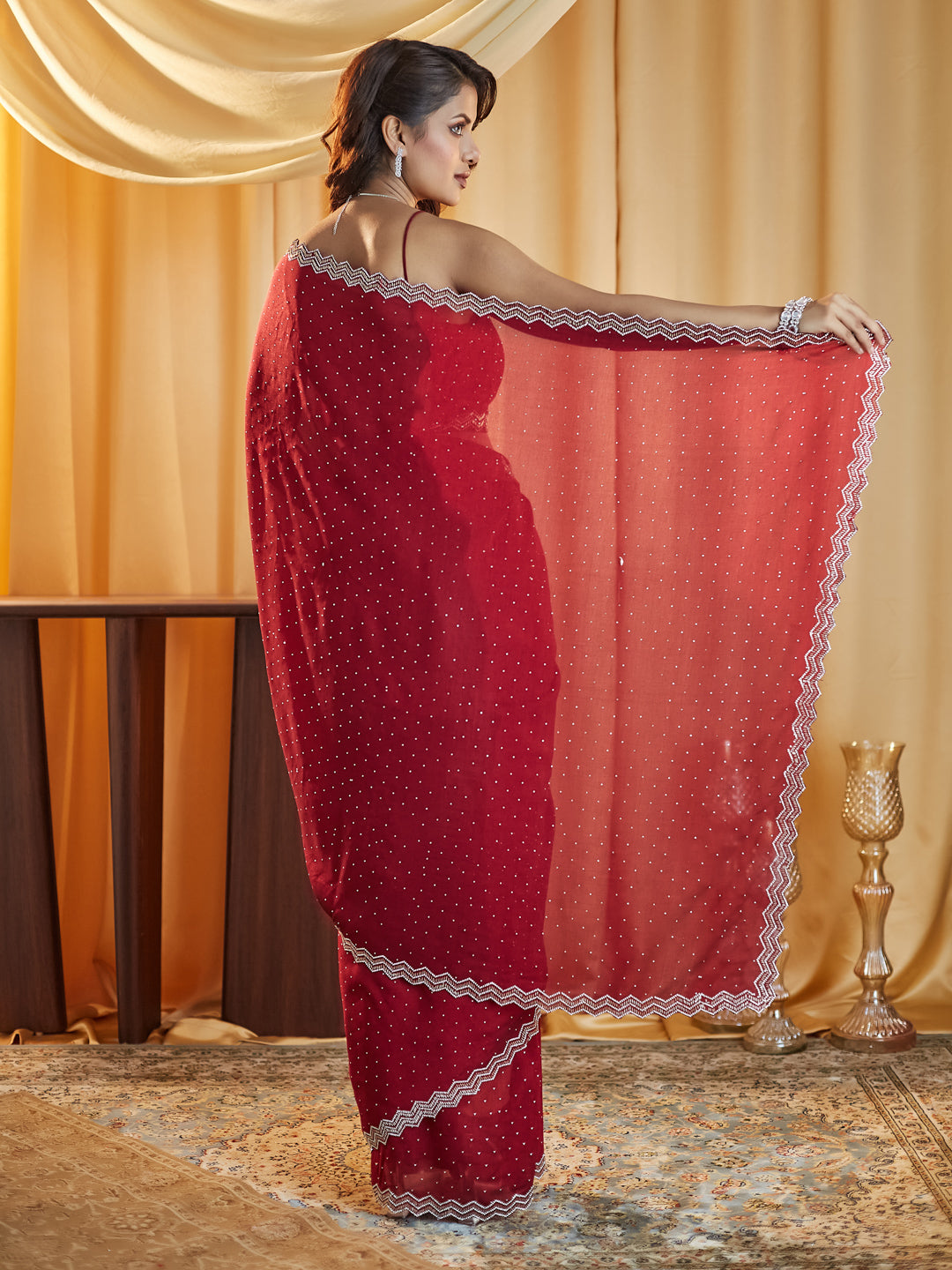 Dhiyona KS Women's Embellished Beads and Stones Silk Blend Saree
