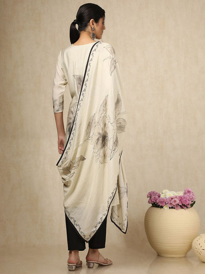 Dhiyona SO Women's Women Floral Embroidered Regular Mirror Work Kurta with Trousers & With Dupatta