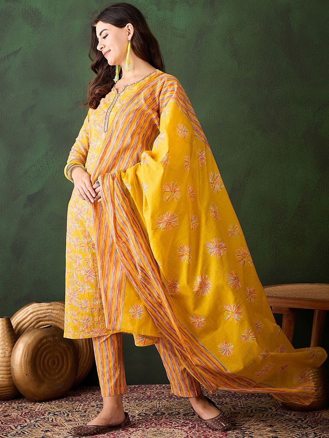 Dhiyona SN Women's Floral Printed Sequinned V-Neck Straight Kurta & Trouser With Dupatta