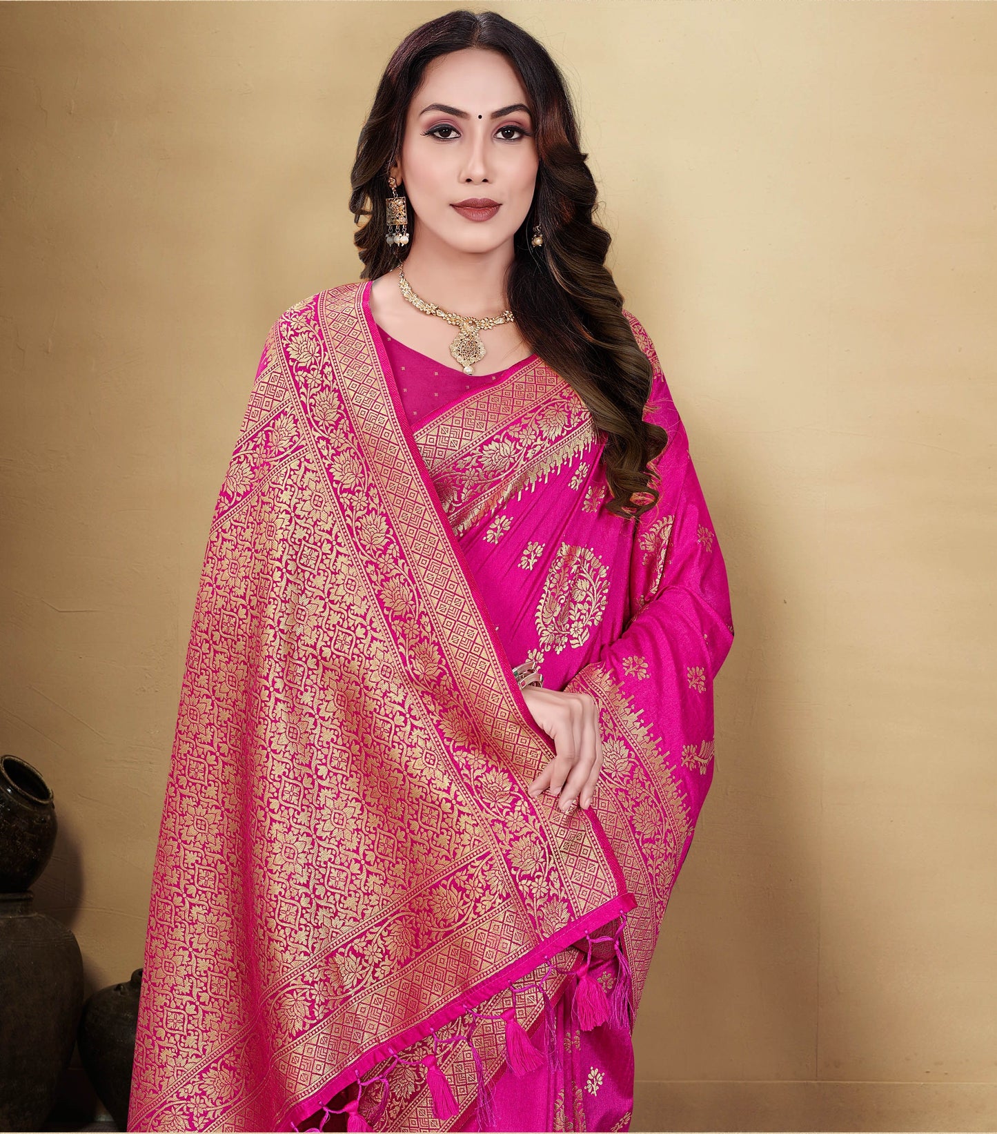 Dhiyona GR Women's Kocham Silk Hot Pink Silk Woven Saree