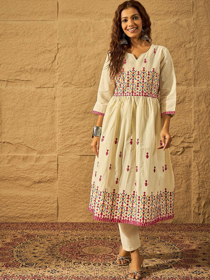 Dhiyona PD Women Women Floral Embroidered Cotton Kurta with Trousers