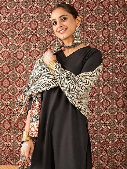 Women Solid Kurta with Trouser & Dupatta