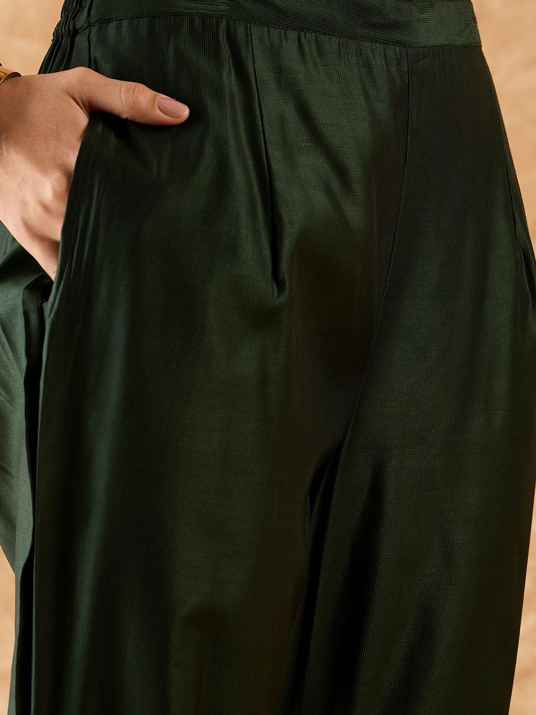 Floral Yoke Design Straight Sequinned Liva Kurta with Trousers & Dupatta