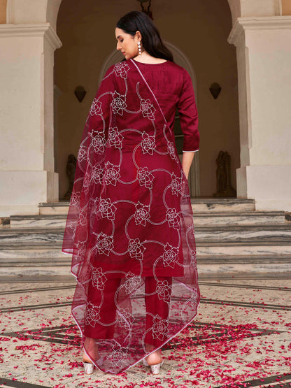 Dhiyona TI Women's Blend White Thready Work Kurta with Pant and Dupatta