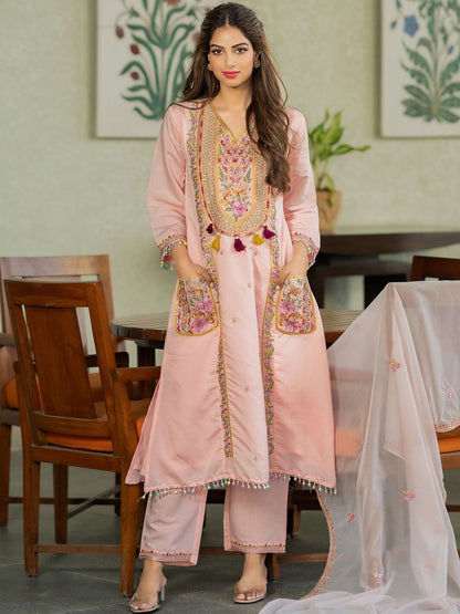 Women Ethnic Motifs Embroidered Regular Thread Work Kurta with Trousers & With Dupatta
