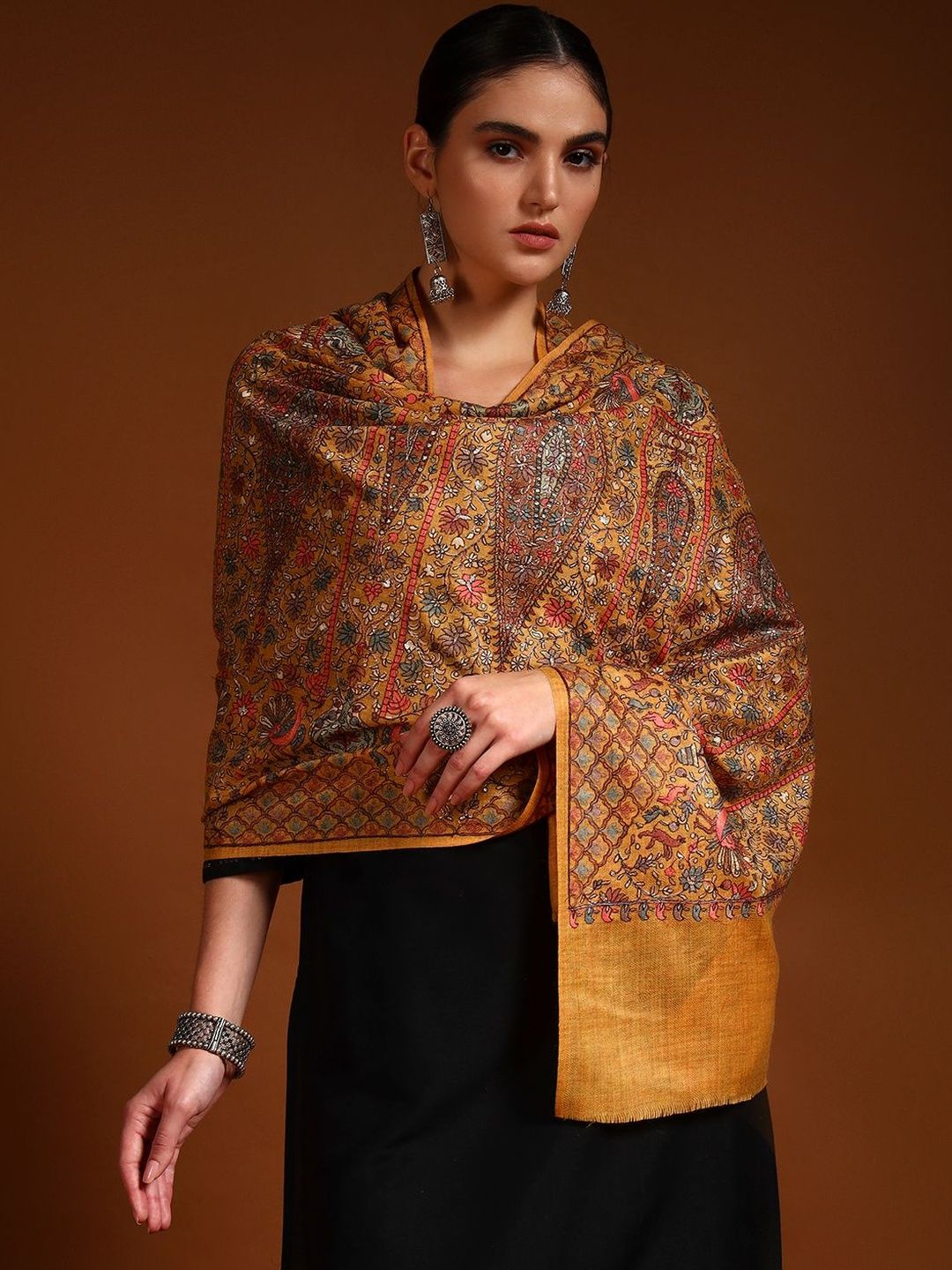 Dhiyona PA Women Ethnic Motifs Embroidered Shawl