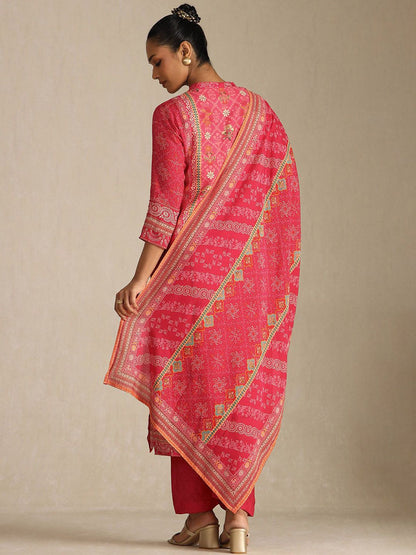 Dhiyona SO Women's Floral Printed Mandarin Collar Sequinned Straight Kurta With Trousers And Dupatta