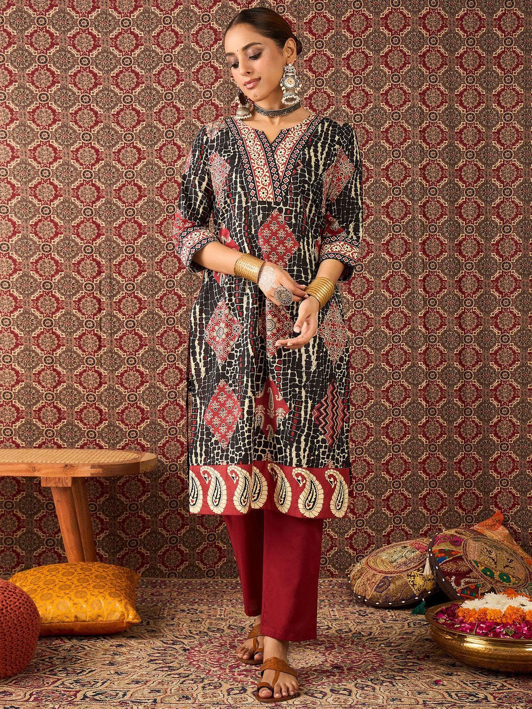 Women Ethnic Motif Printed Pure Cotton Straight Kurta Trousers Set