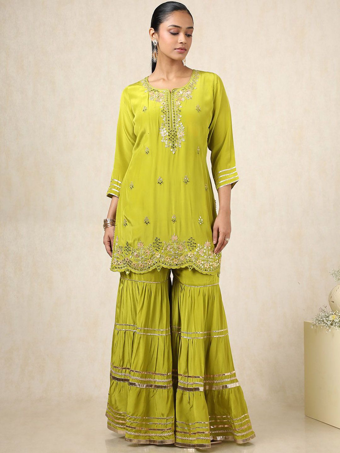 Dhiyona SO Women's Floral Embroidered Notch Neck Mirror Work Straight Kurta With Sharara And Dupatta