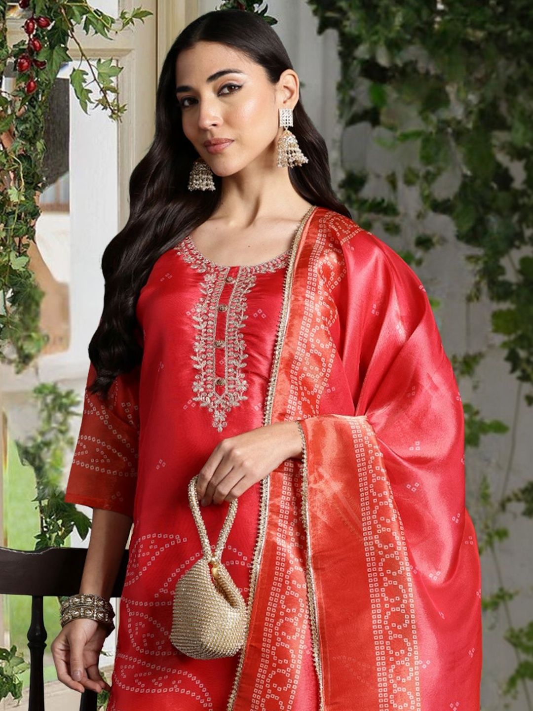 Women Ethnic Motifs Embroidered Regular Thread Work Kurta with Trousers & With Dupatta