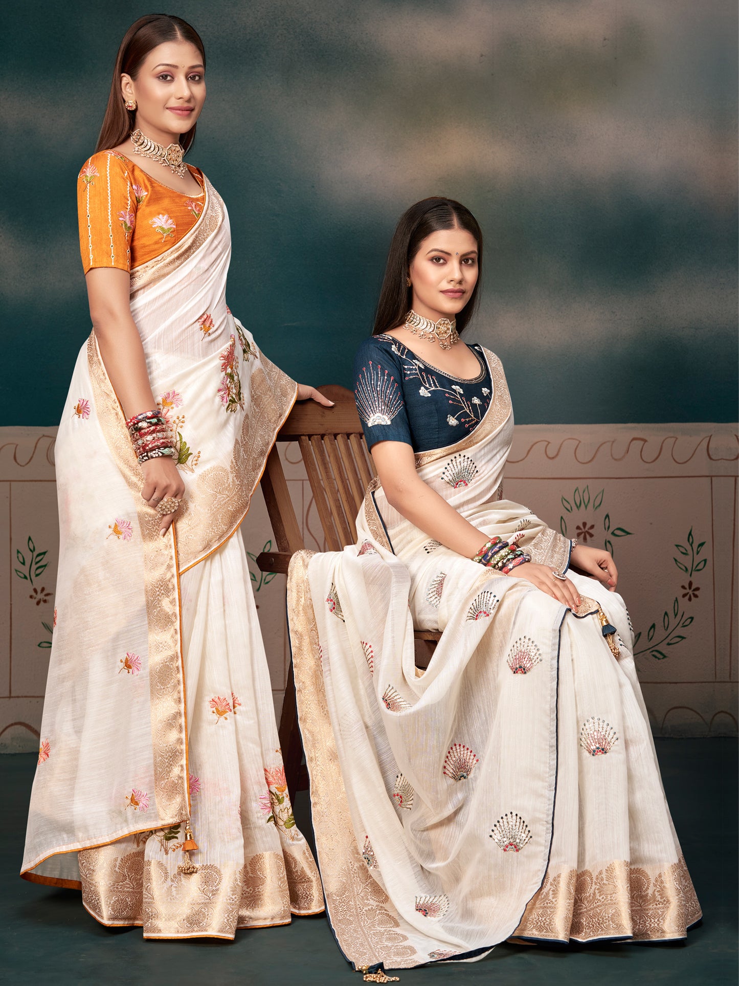 Women's Cotton Blend White Woven Design Designer Saree With Blouse Piece