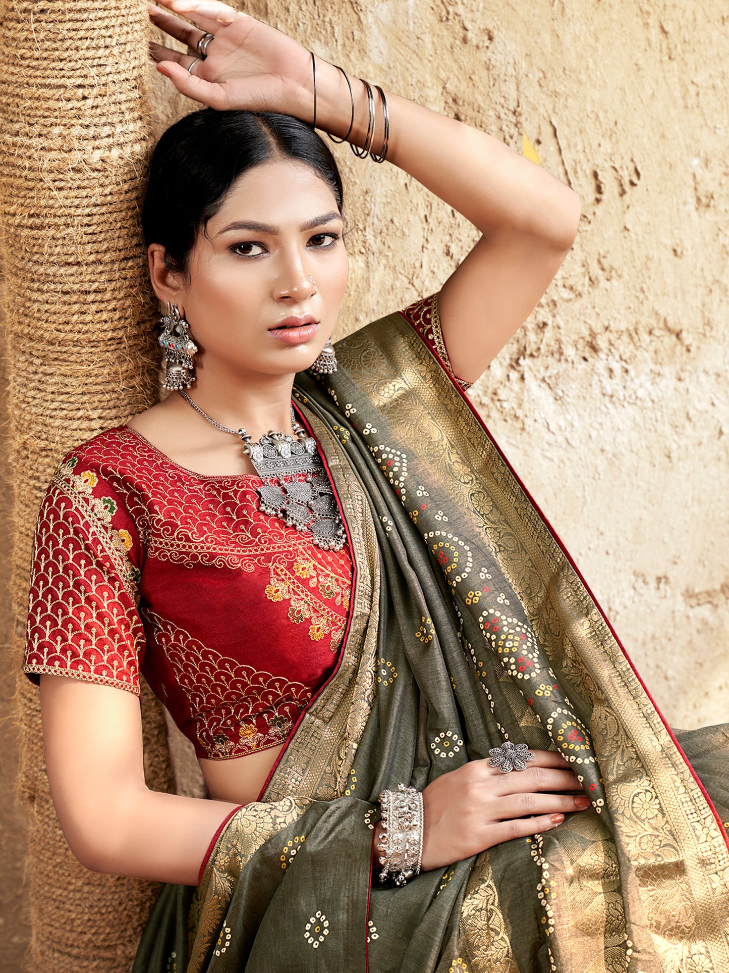 Women's Pure Silk Olive Woven Design Designer Saree With Blouse Piece