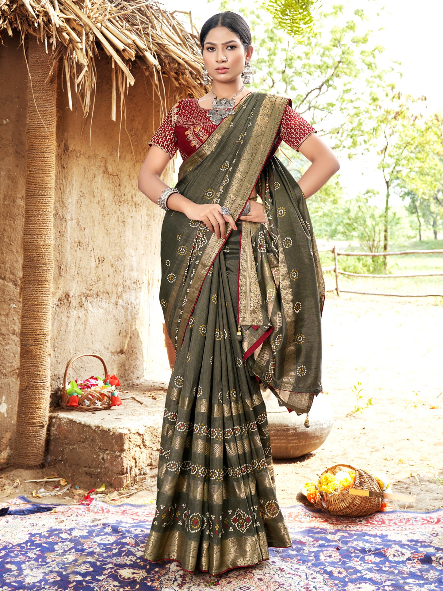 Women's Pure Silk Olive Woven Design Designer Saree With Blouse Piece