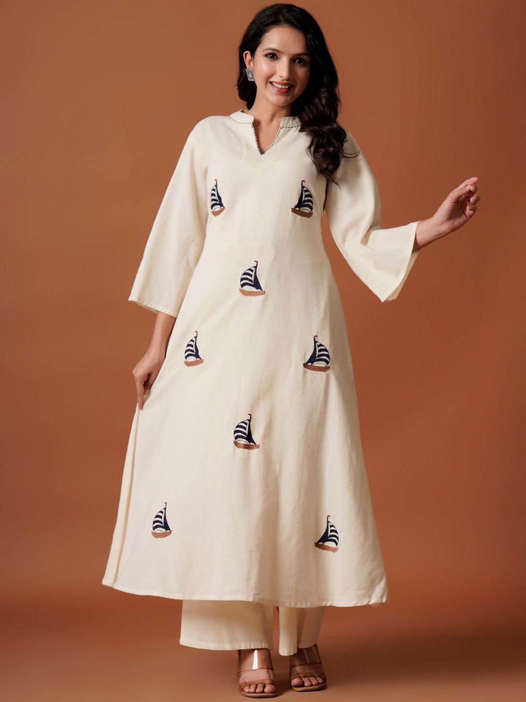 Dhiyona IE Embroidered Mandarin Collar Pure Cotton A-Line Top With Trousers