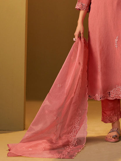 Women Floral Embroidered Kurta with Trousers & Dupatta