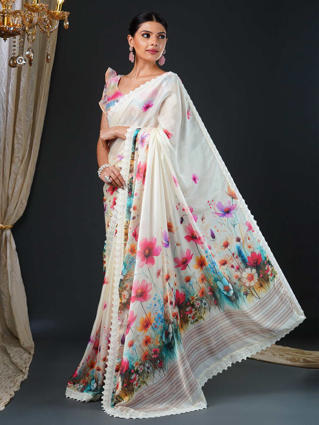 Women's Georgette Multicolored Digital Print Designer Saree With Blouse Piece