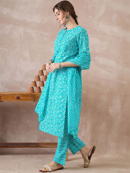 Women Printed Regular Pure Cotton Kurta with Trousers & With Dupatta