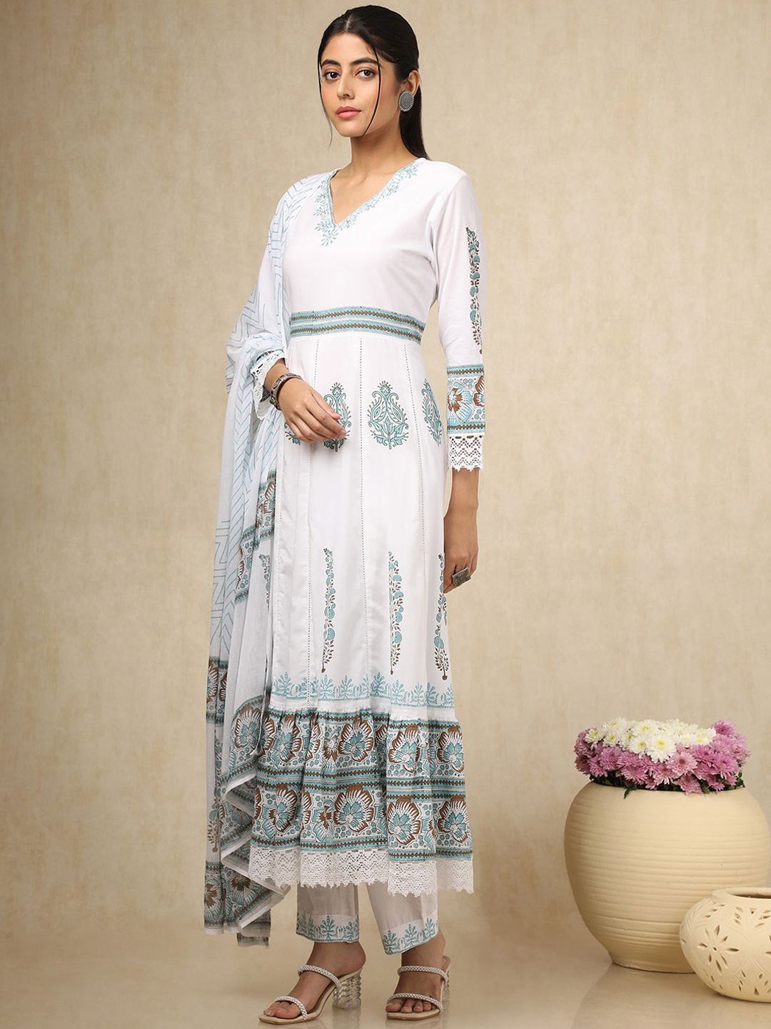 Dhiyona SO Women's Ethnic Motifs Printed Anarkali Kurta With Trousers And Dupatta