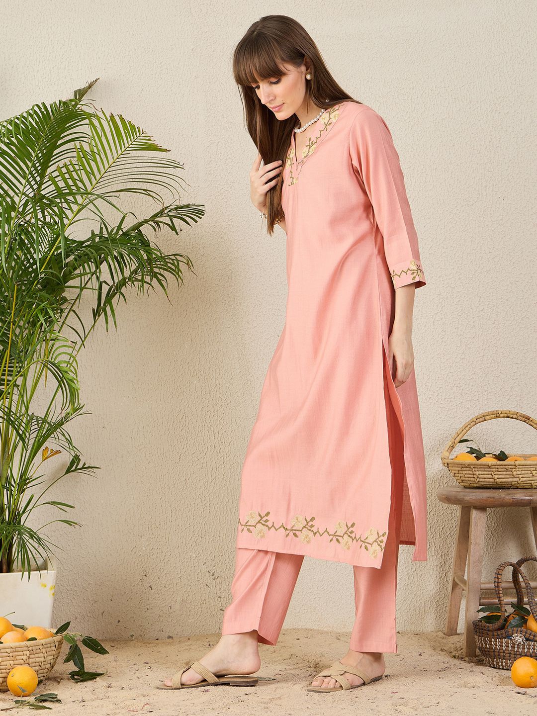 Dhiyona IE Floral Embroidered V-Neck A-Line Tunic With Trousers