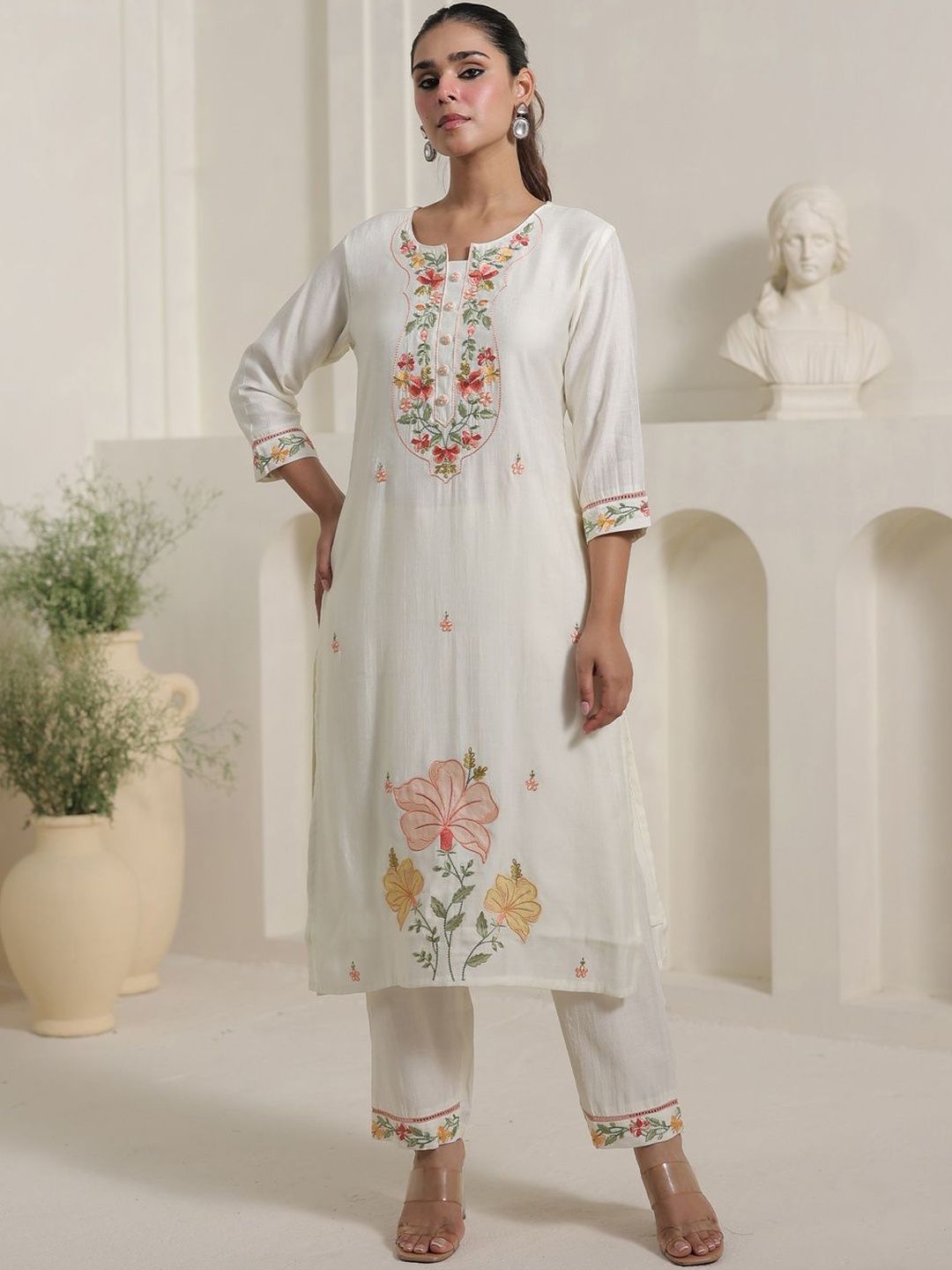 Women Floral Embroidered Kurta with Trousers & Dupatta