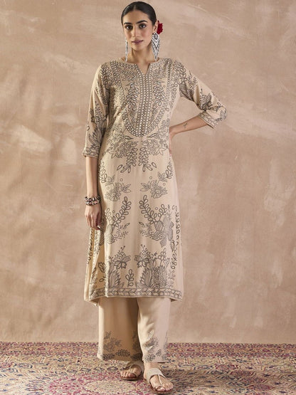 Ethnic Motifs Printed Notch Neck Sequinned Straight Kurta With Trousers