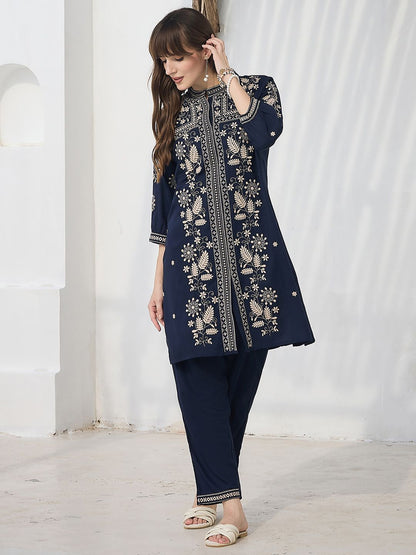Dhiyona IE Floral Embroidered Mandarin Collar Neck A-Line Tunic With Trousers Co-Ords