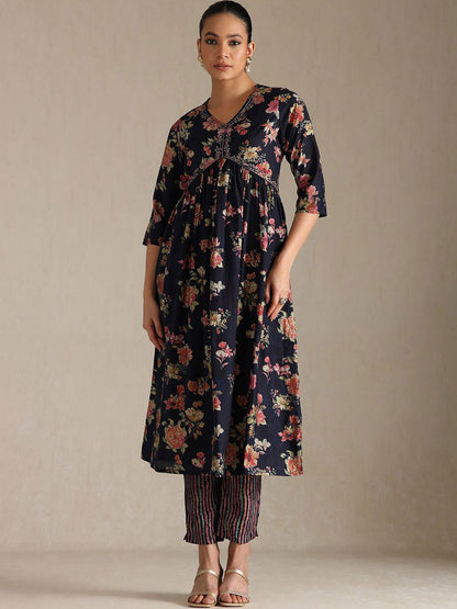 Dhiyona SO Women's Women Floral Printed Empire Beads and Stones Kurta with Trousers & With Dupatta