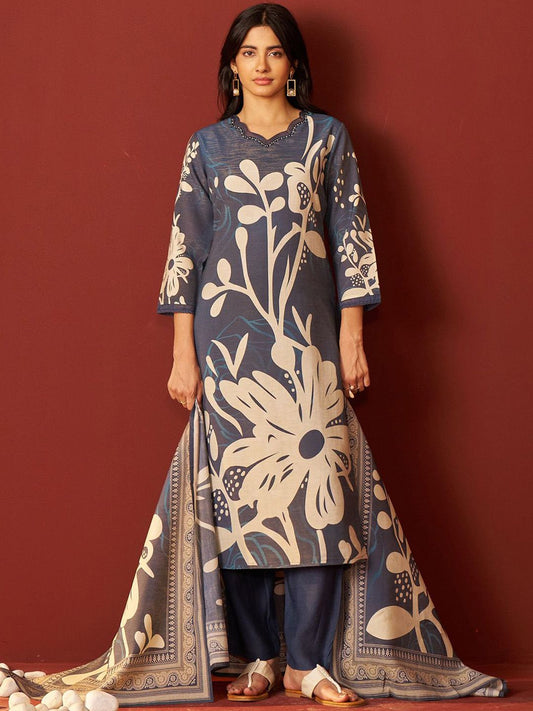 Dhiyona IE Women Floral Printed Beads and Stones Kurta with Trousers & Dupatta Kurta Sets