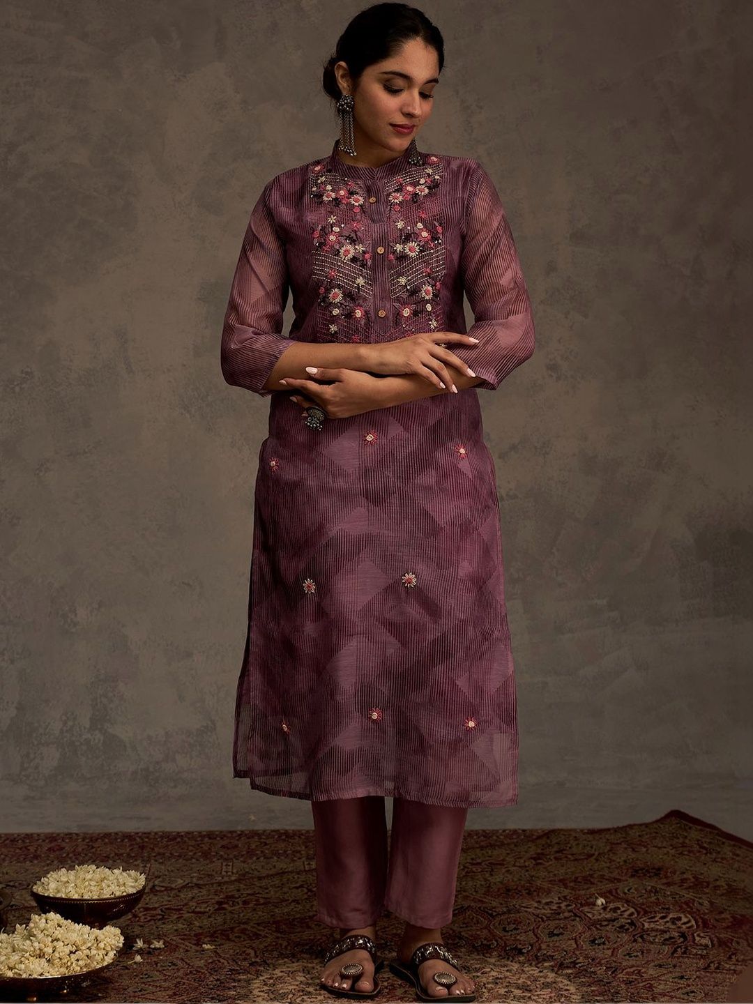 Women Ethnic Motifs Embroidered Regular Thread Work Chanderi Cotton Kurta with Trousers & With