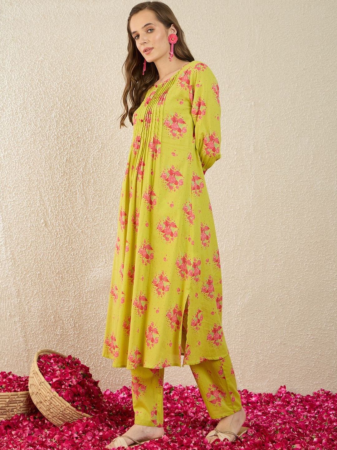 Dhiyona IE Floral Printed Pure Cotton Round-Neck A-Line Top With Trouser