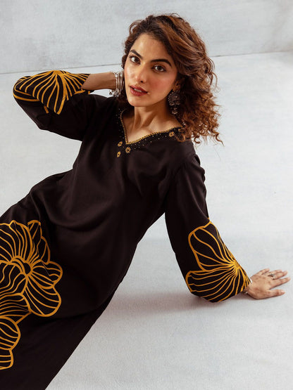 Dhiyona SN Women's Floral Printed V Neck Kurta With Palazzos