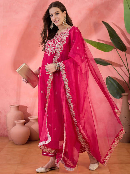 Dhiyona SN Women's Floral Embroidered Notch Neck Zari Straight Kurta With Trouser & Dupatta