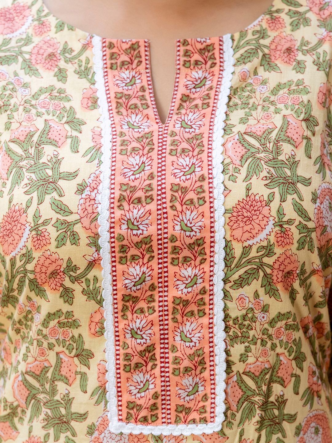 Dhiyona IE Floral Printed Notch Neck Pure Cotton Straight Kurta With Salwar & Dupatta