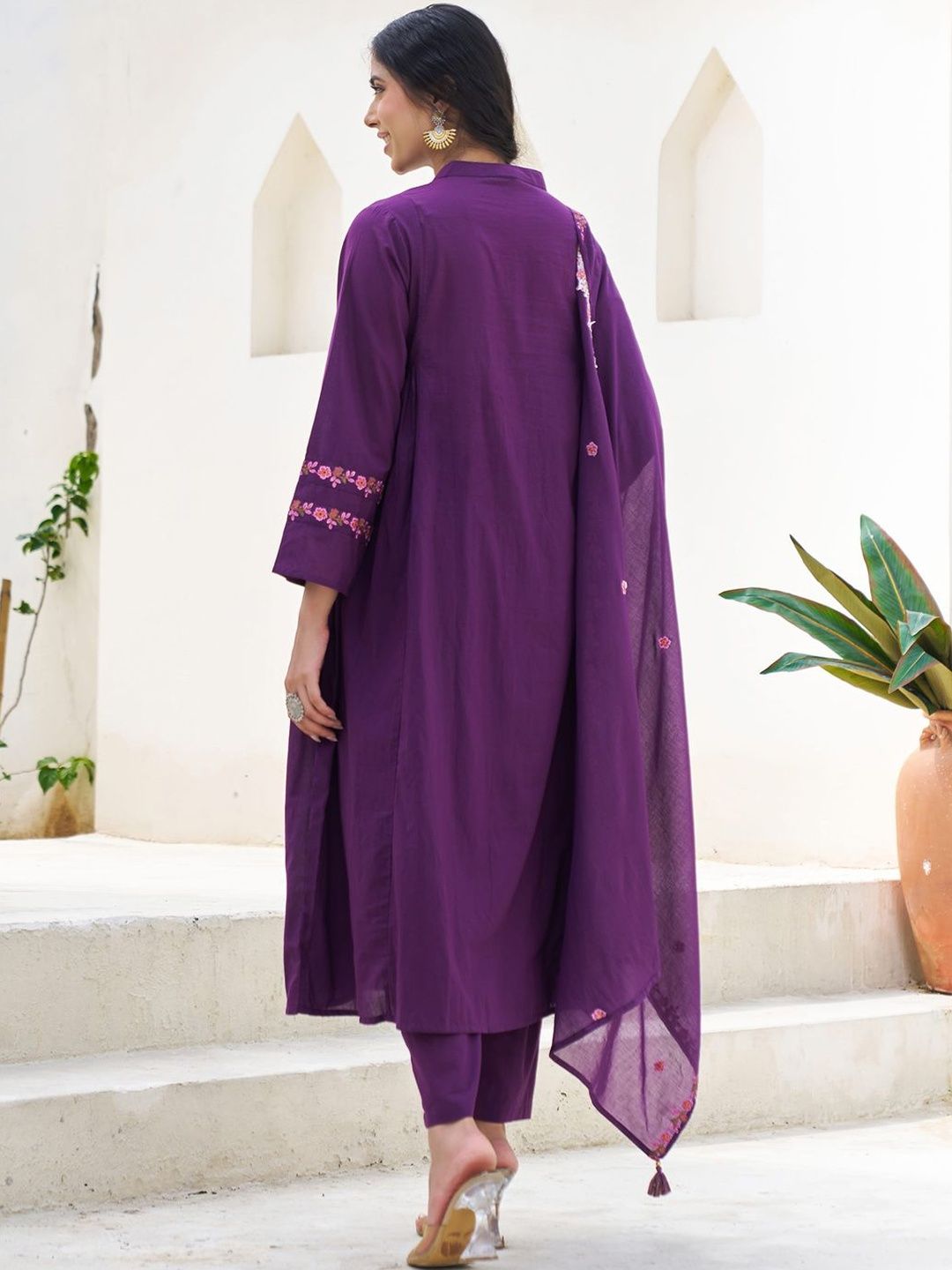 Floral Embroidered Thread Work Pure Cotton A-Line Kurta With Trousers & Dupatta