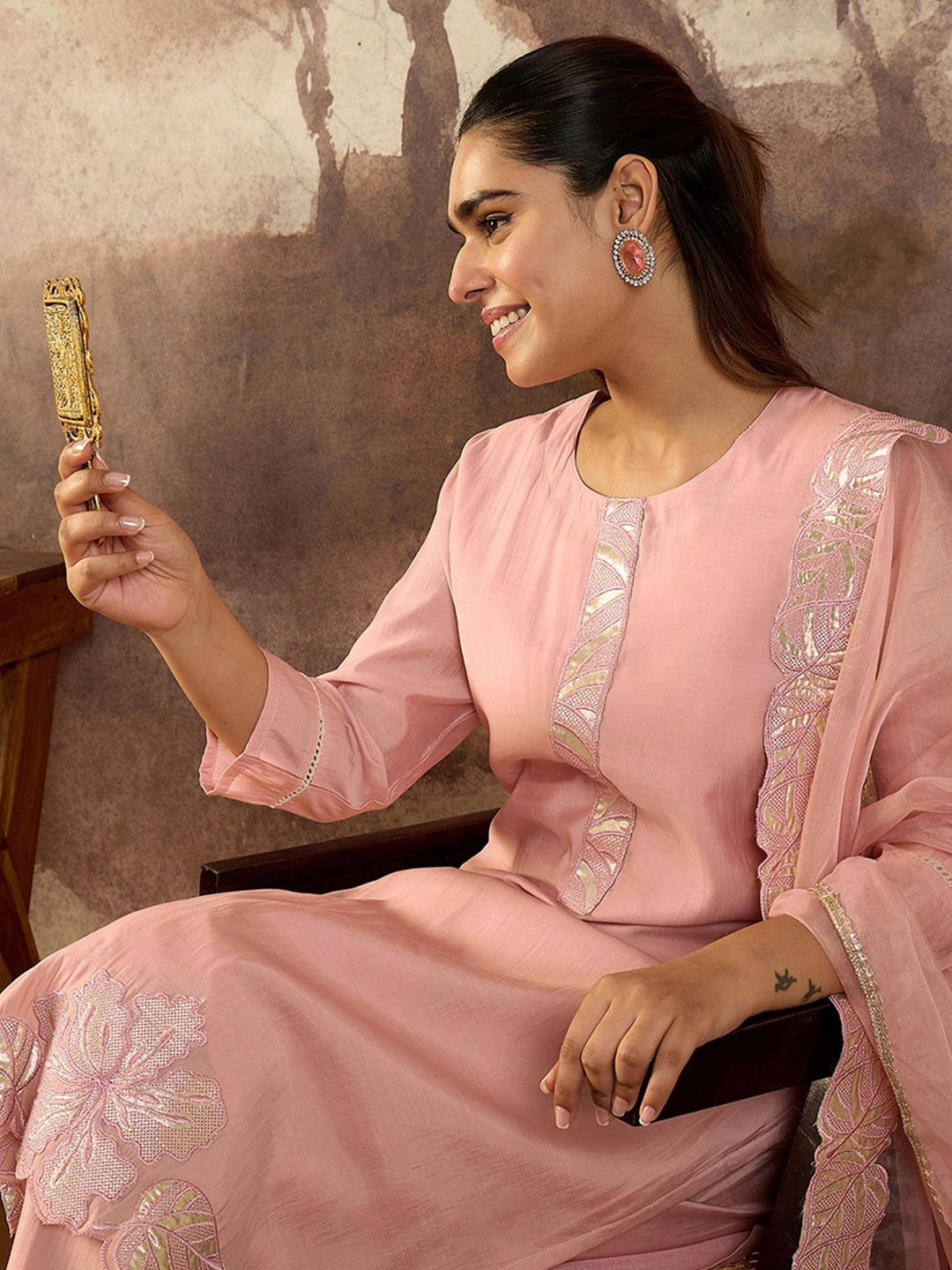 Dhiyona IE Women Solid Embroidered Kurta with Trousers & Dupatta