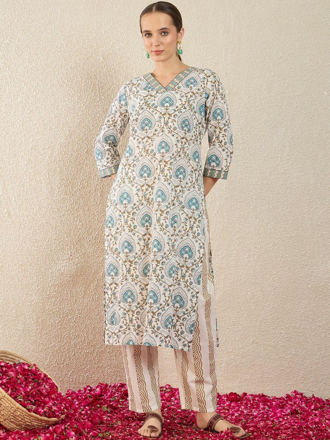 Women Ethnic Motifs Printed Regular Pure Cotton Kurta with Trousers & With Dupatta