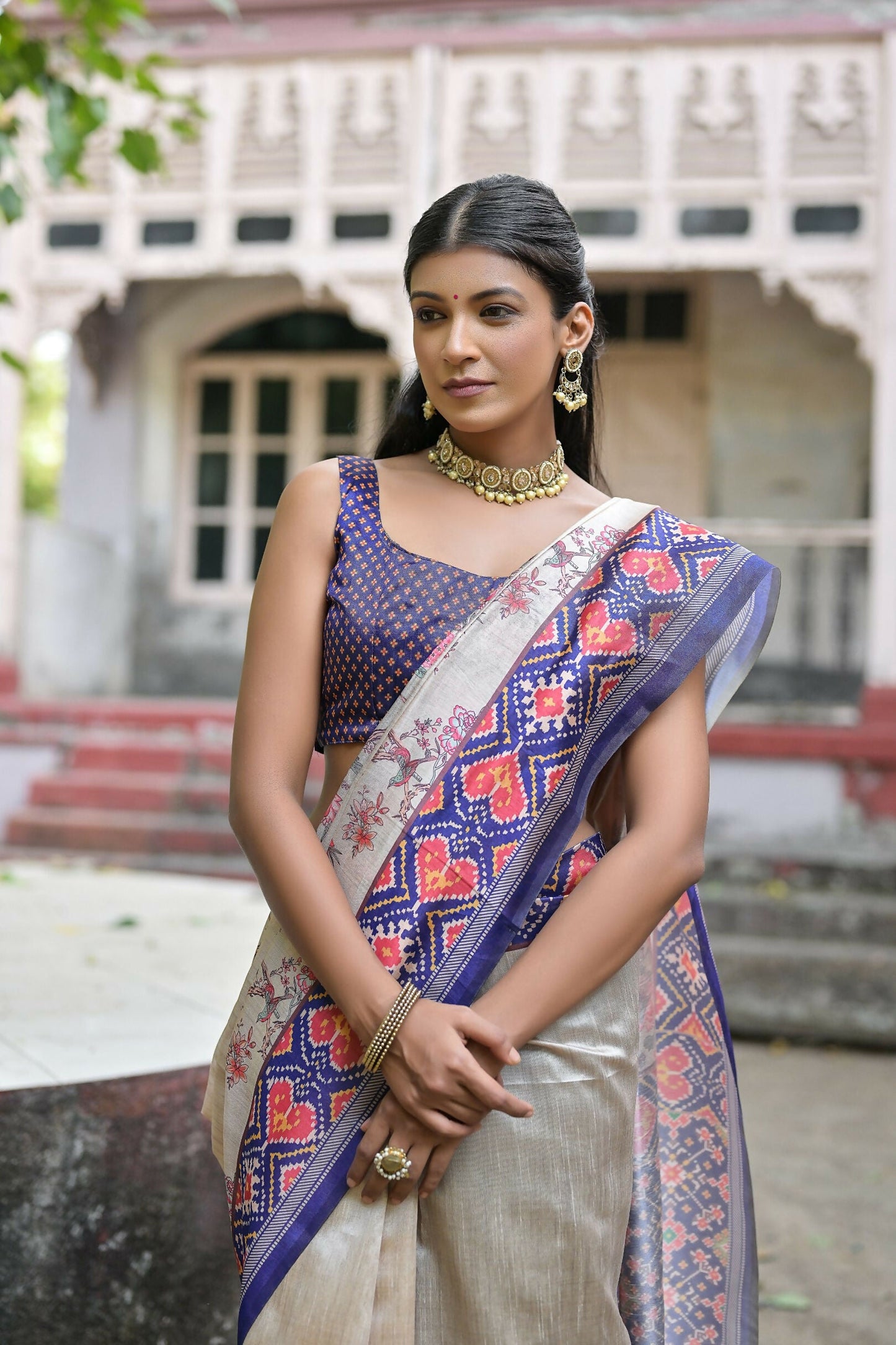 Women Yogita Patola Blue Saree With Unstiched Blouse