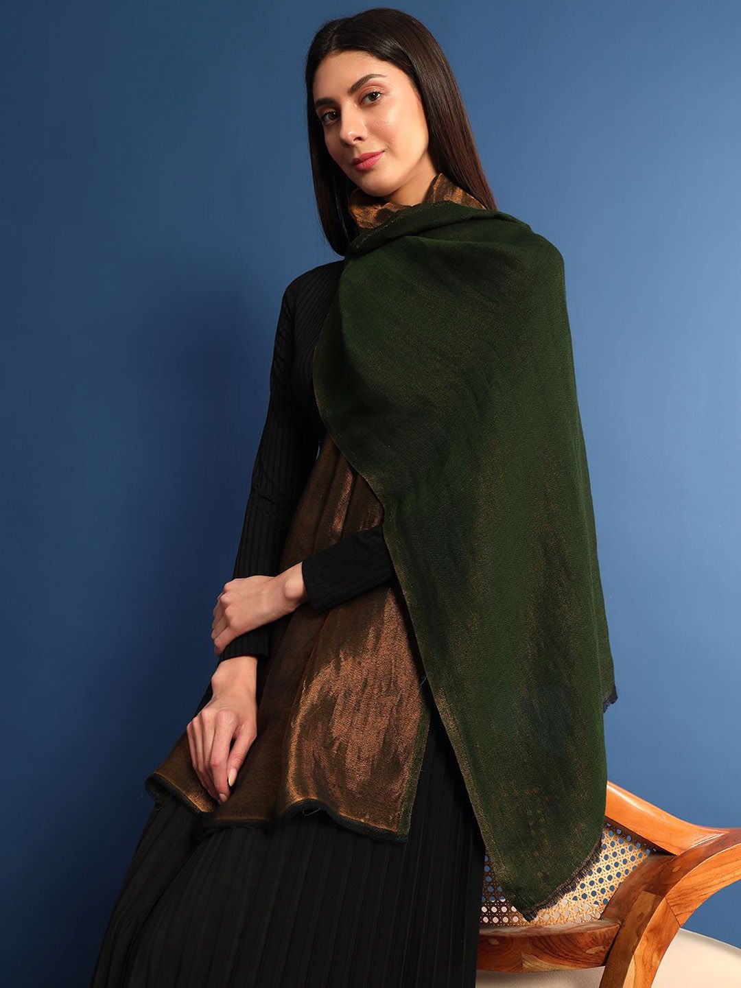 Dhiyona PA Woven Design Woollen Shawl