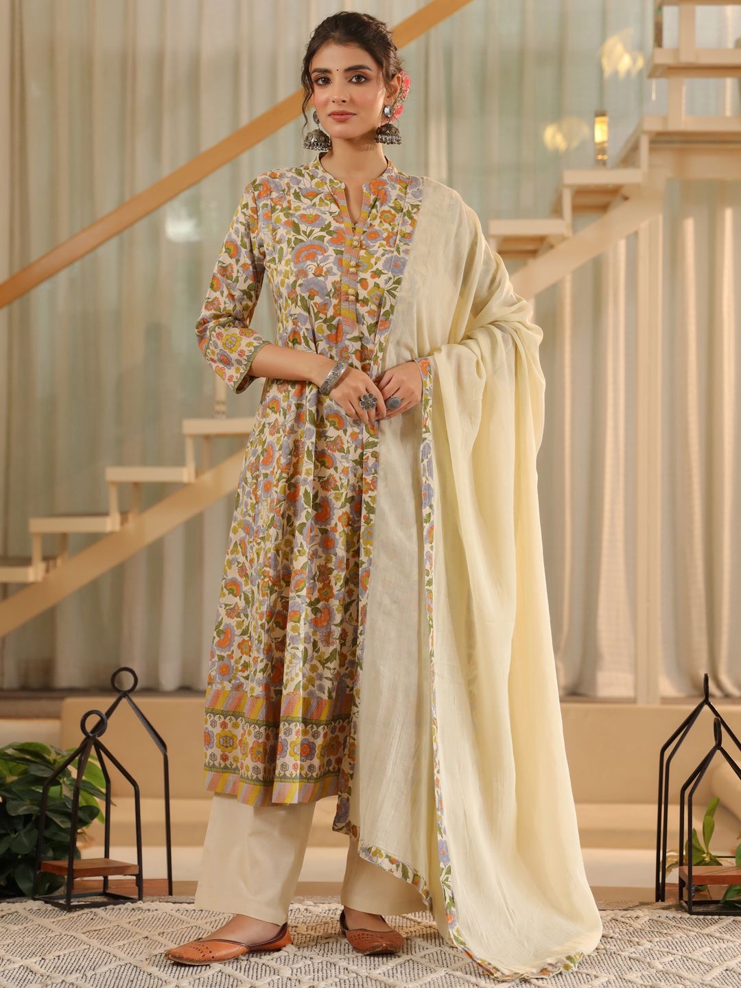 Dhiyona RR Women's Floral Printed Regular Pure Cotton Kurta with Trousers & With Dupatta
