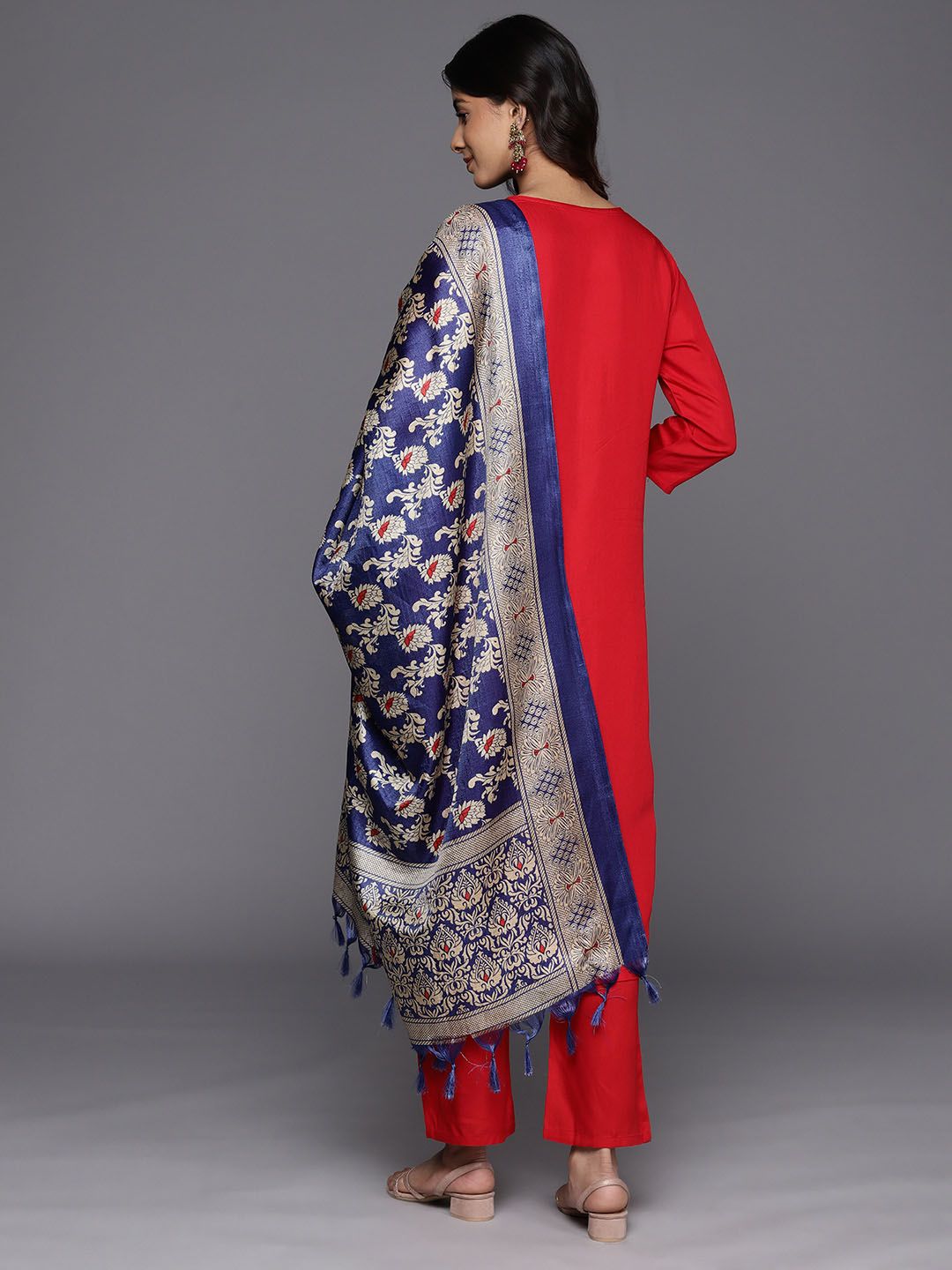 Dhiyona VA Women'sRed Paisley Embroidered Regular Straight Kurta With Trouser With Dupatta