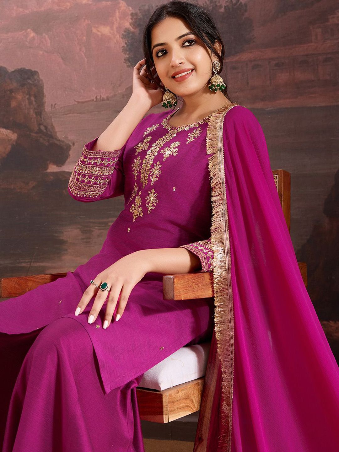 Dhiyona PD Women Floral Embroidered Straight Kurta & Sharara with Dupatta