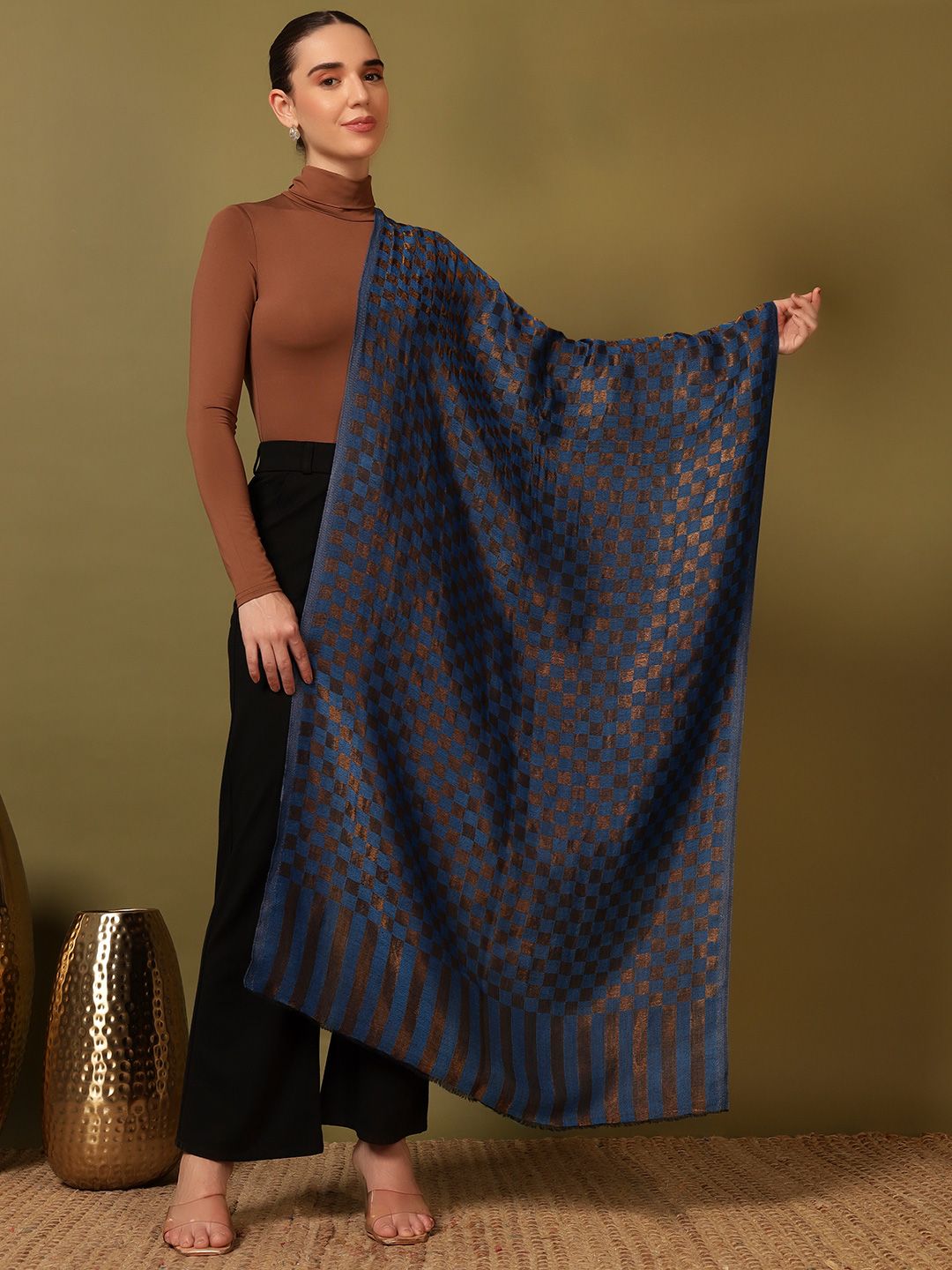 Dhiyona PA Checked Woven Design Woolen Reversible Shawl