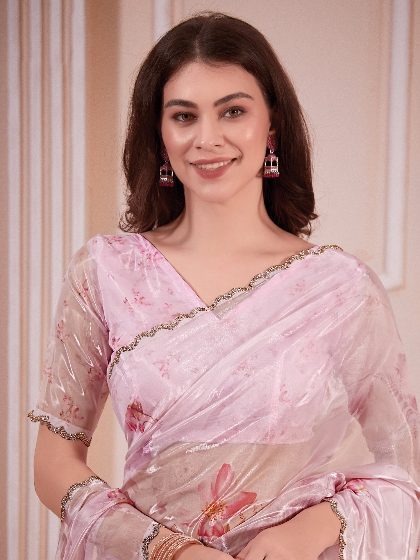 Women's Organza Pink Digital Print Designer Saree With Blouse Piece