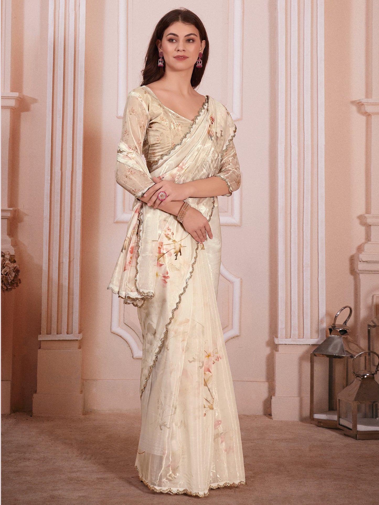 Women's Organza Cream Digital Print Designer Saree With Blouse Piece