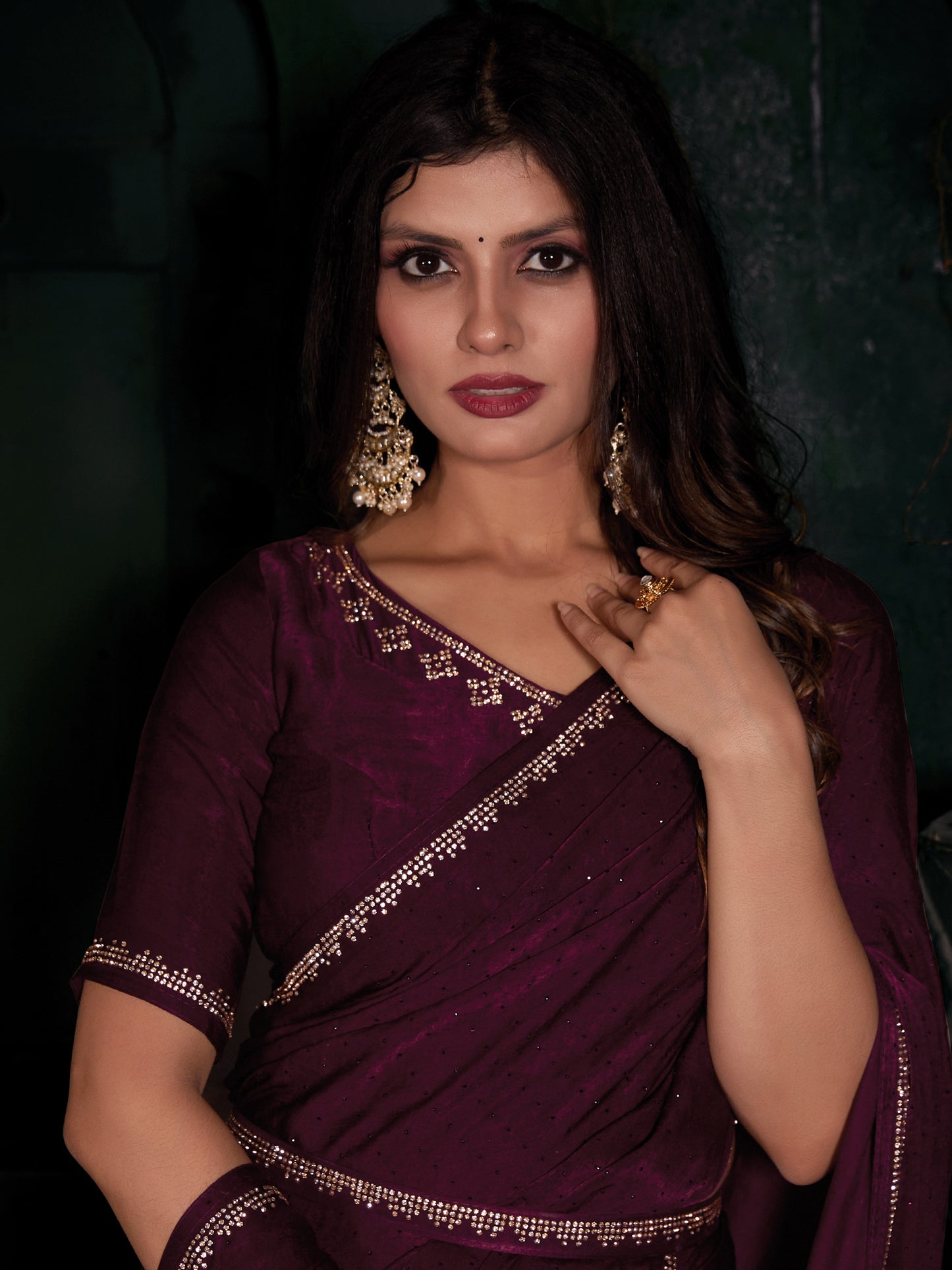 Women's Velvet Magenta Embellished Designer Saree With Blouse Piece