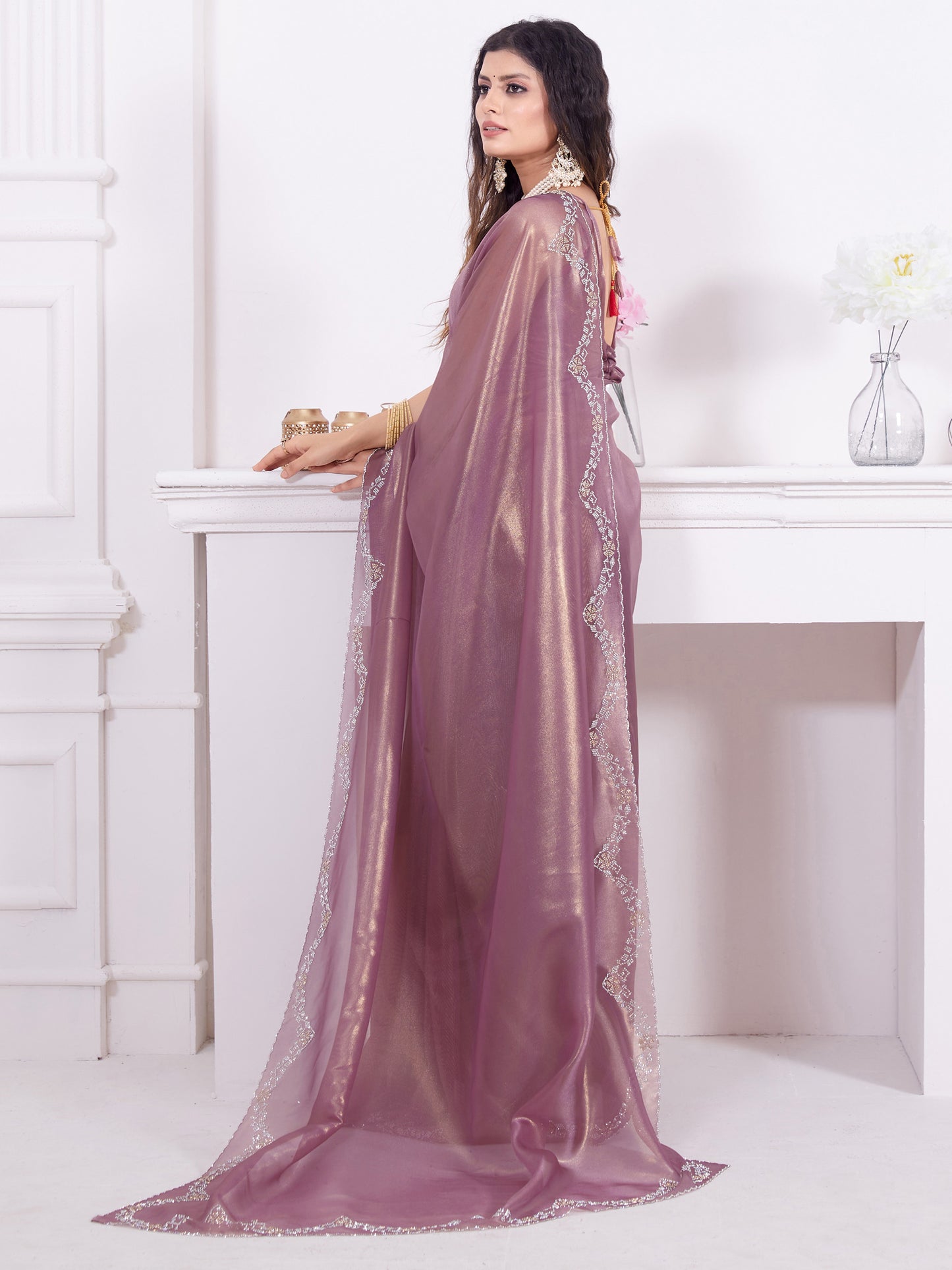 Women's Organza Mauve Embellished Designer Saree With Blouse Piece