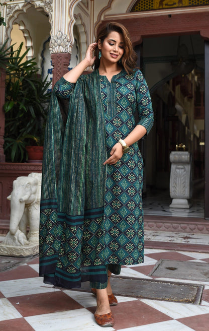 Women Green Printed Viscose Rayon Kurta, Pant And Dupatta Set
