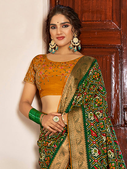 Women's Soft Silk Green Woven Design Designer Saree With Blouse Piece