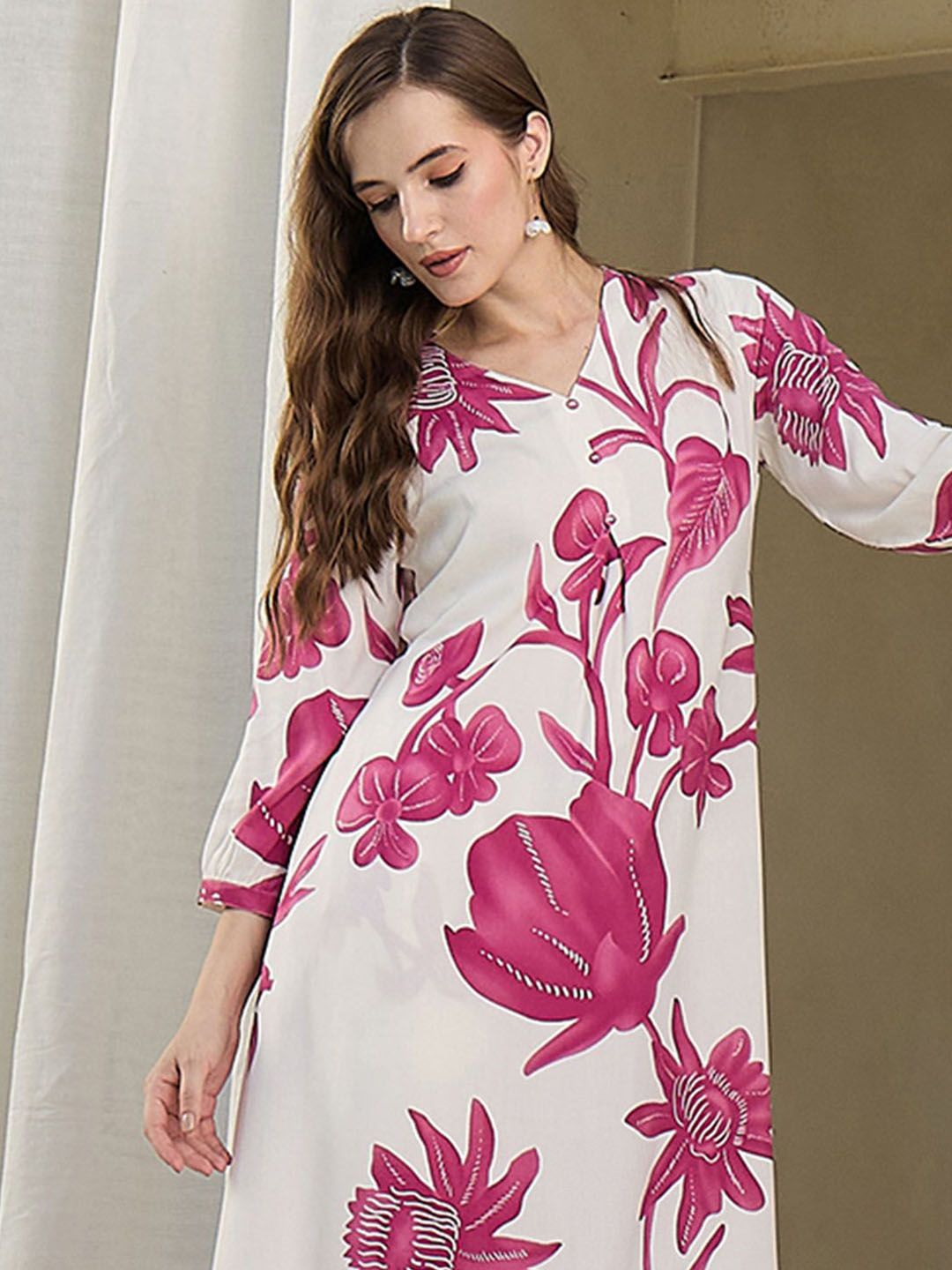Dhiyona IE Floral Printed V-Neck Tunic & Trousers
